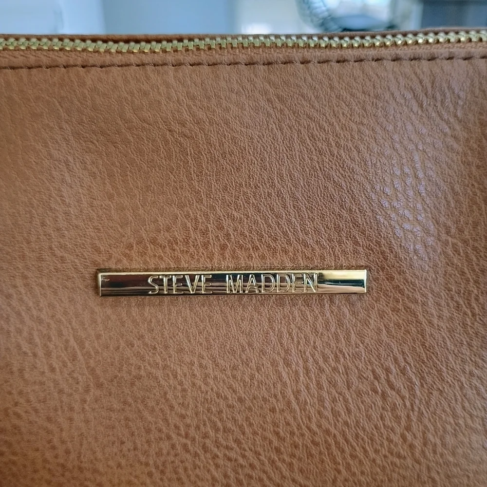 Steve Madden Tan Cosmetic Bag
